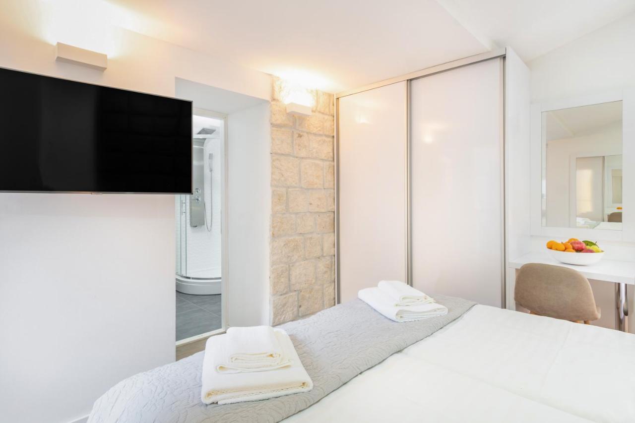 Feel Like An Emperor Apartments Split Bagian luar foto