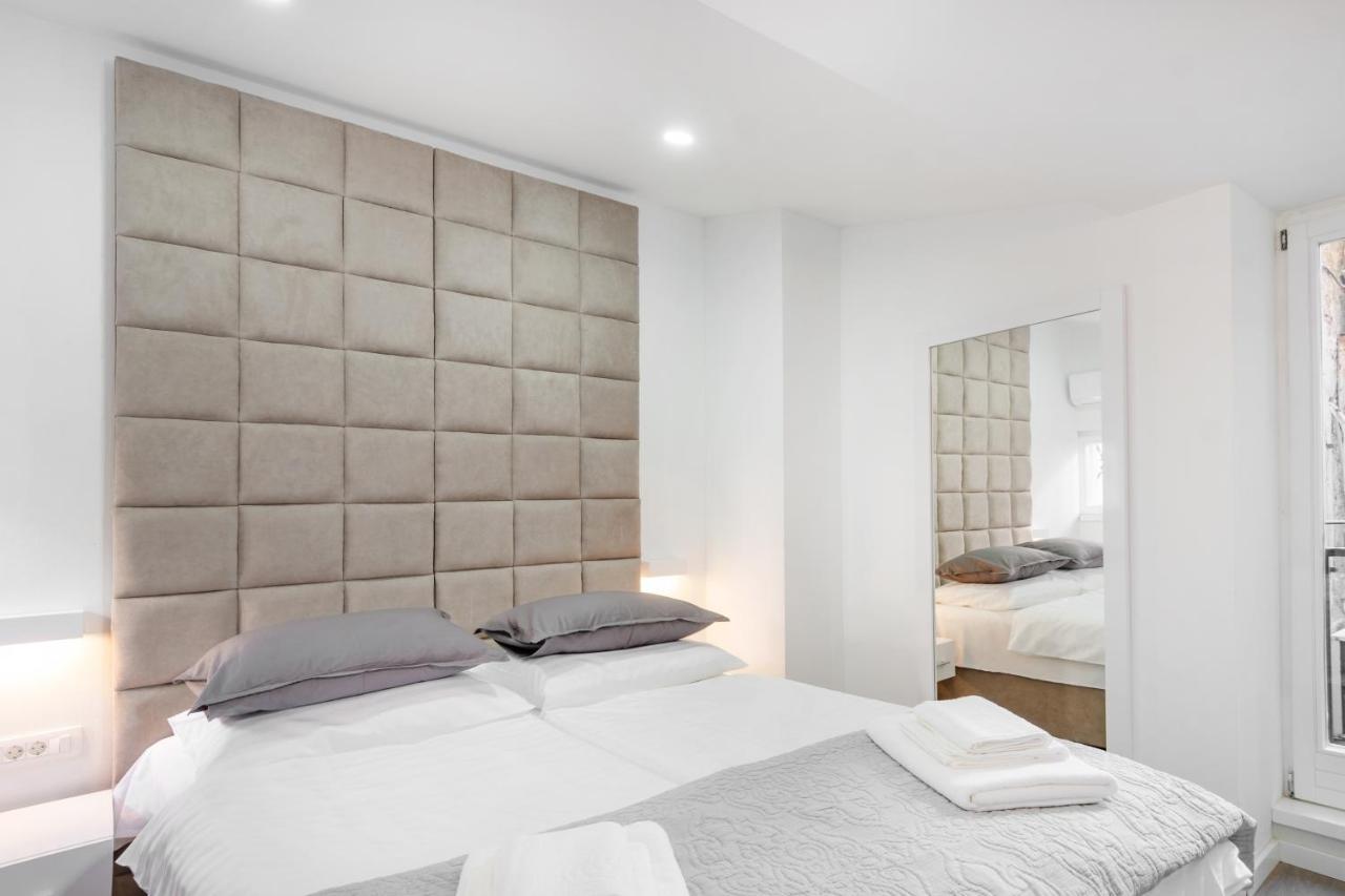 Feel Like An Emperor Apartments Split Bagian luar foto