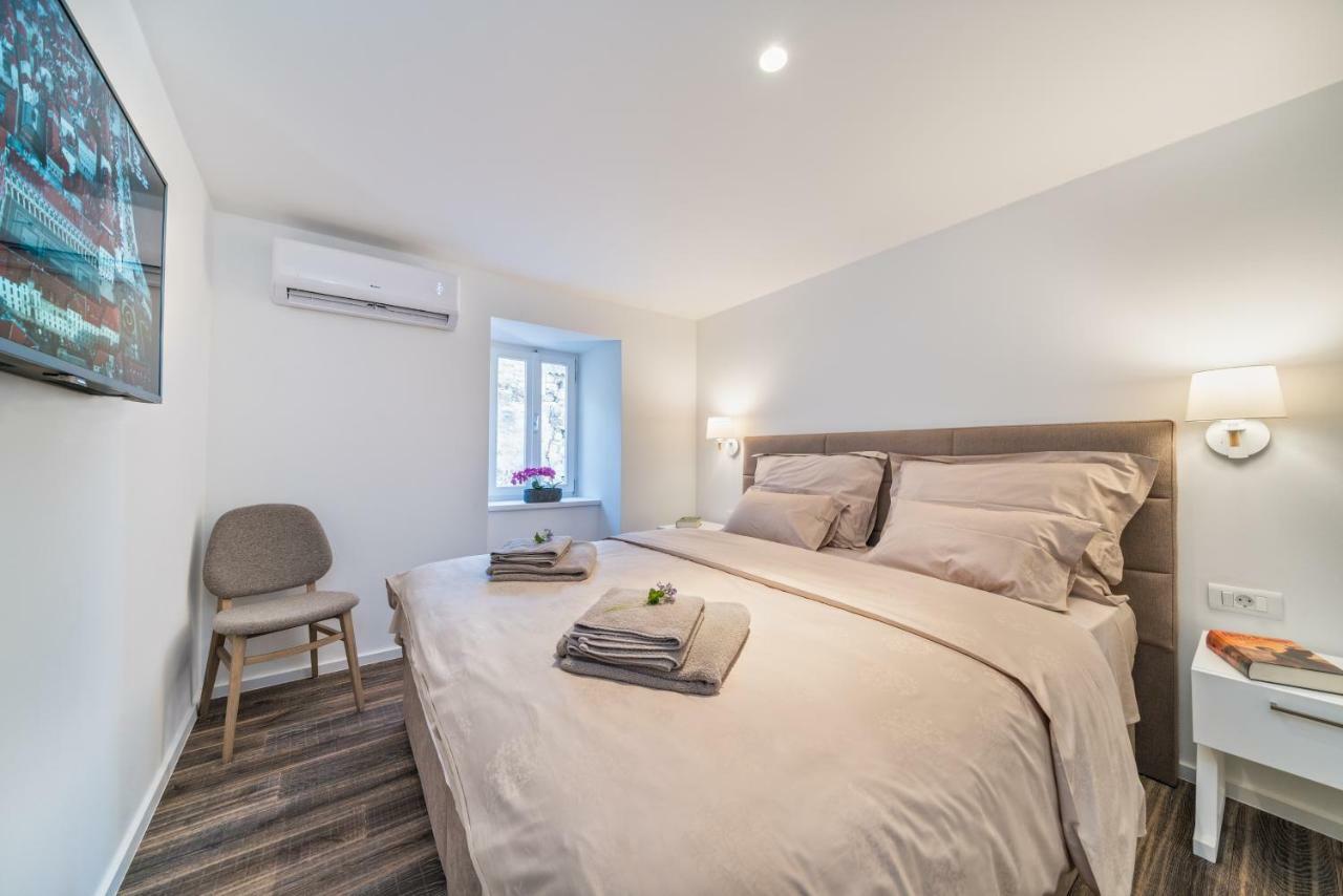Feel Like An Emperor Apartments Split Bagian luar foto